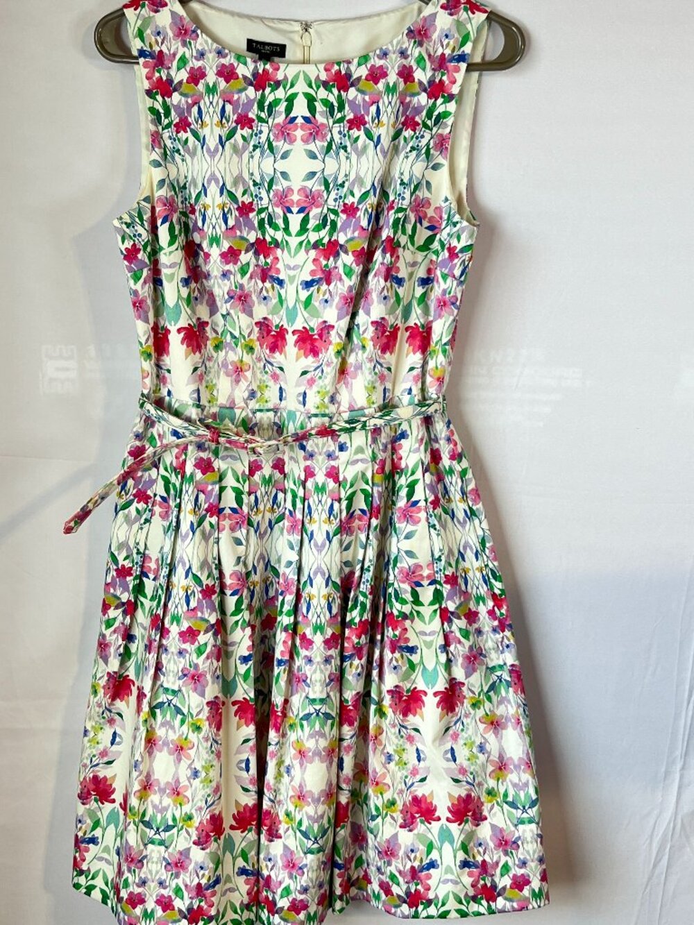 Talbots Floral Garden Party Dress 8P Whimsical Summer Fit & Flare, cotton blend